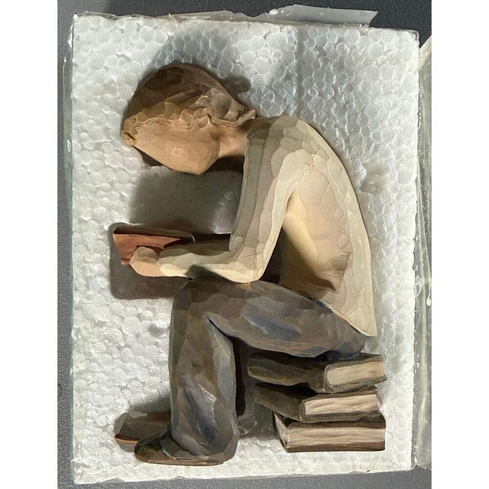 Willow Tree Collectable Quest Figurine (2008) by Susan Lordi With Box